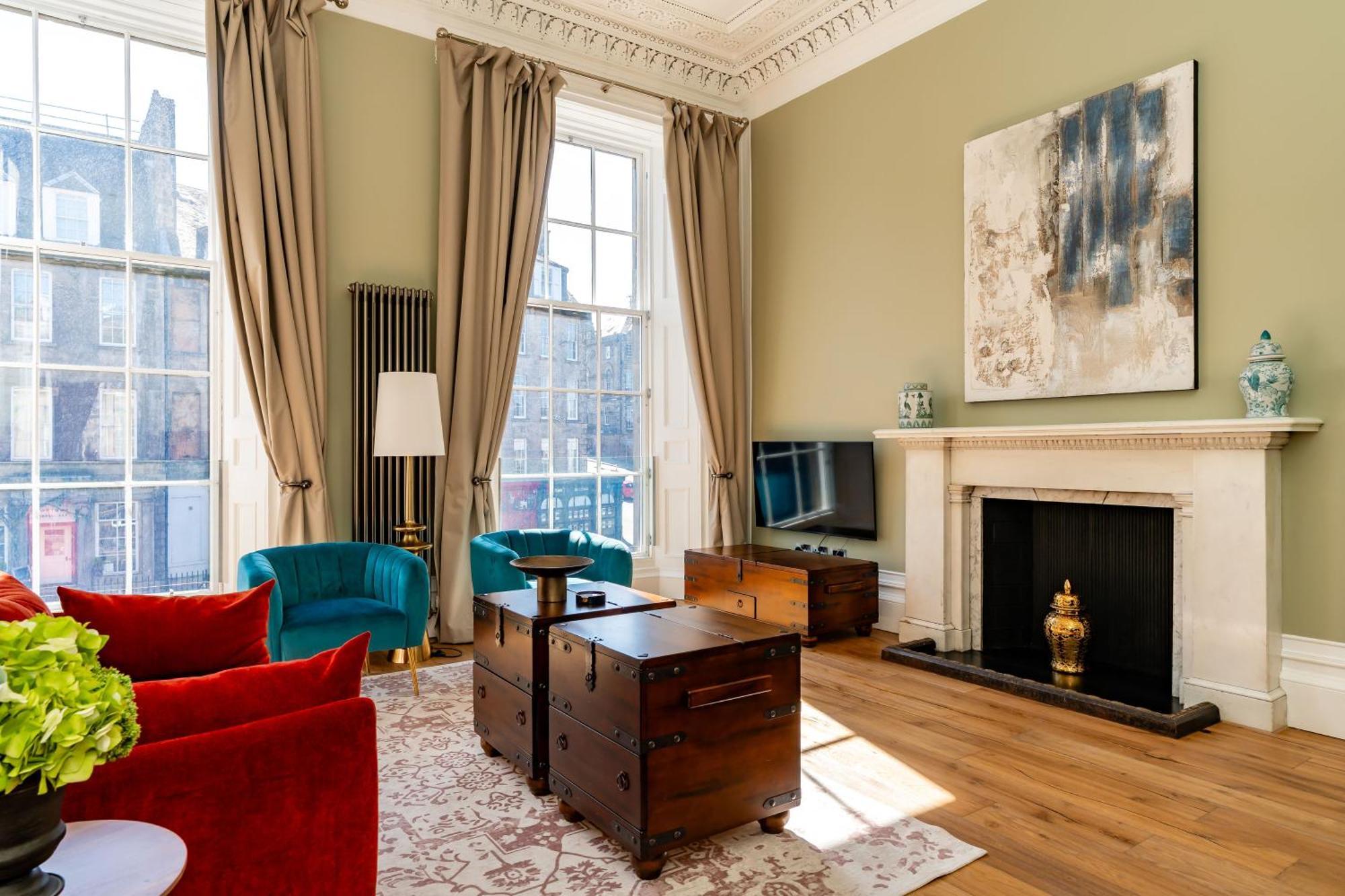 Apartment Dragon Luxury At 9 Albyn Place Edinburgh